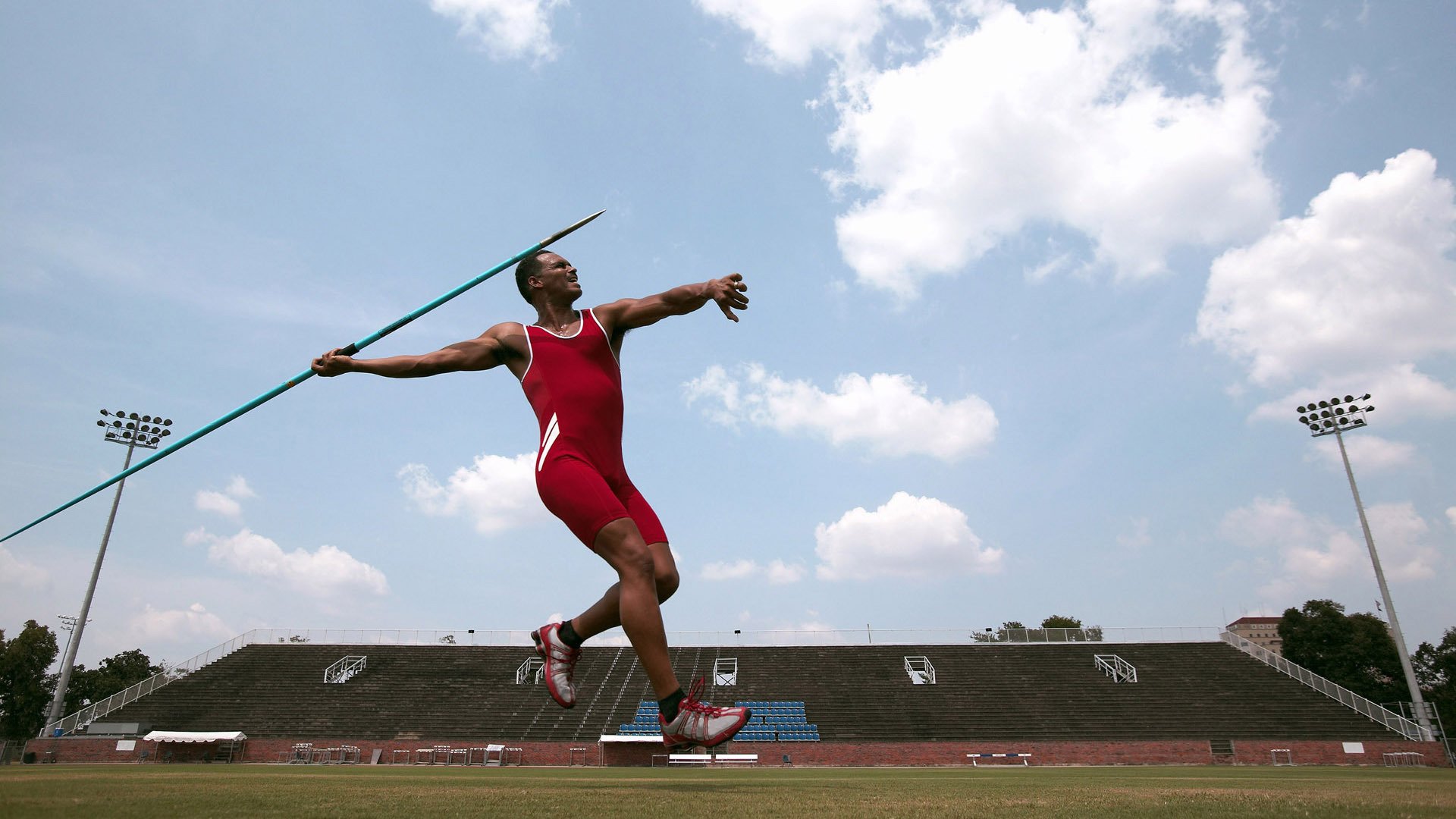 体育新闻中心助力校园体育全面发展,体育新闻中心助力校园体育全面发展的意义